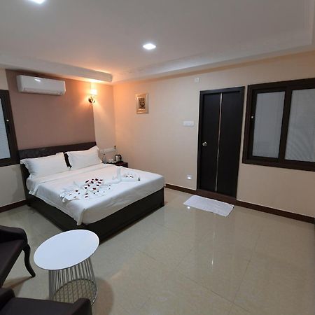 Coastal Grand Hotel Sampath Tiruchirappalli Extérieur photo