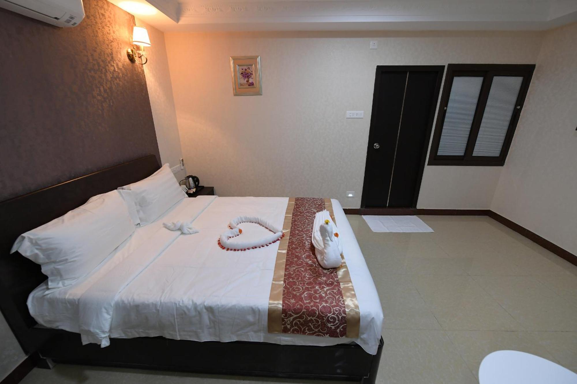 Coastal Grand Hotel Sampath Tiruchirappalli Extérieur photo