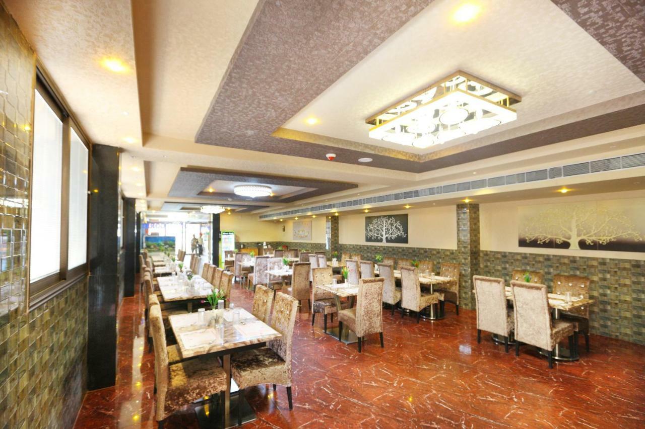 Coastal Grand Hotel Sampath Tiruchirappalli Extérieur photo